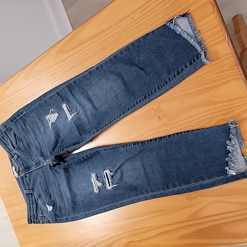 Altar'd State Distressed Cropped Jeans, 11